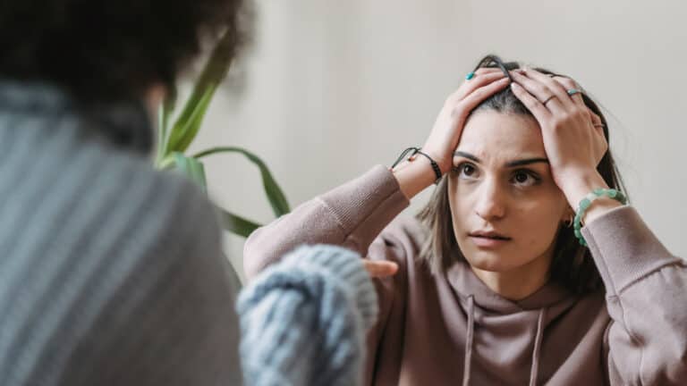 10 Comforting Psalms to Calm Anxiety